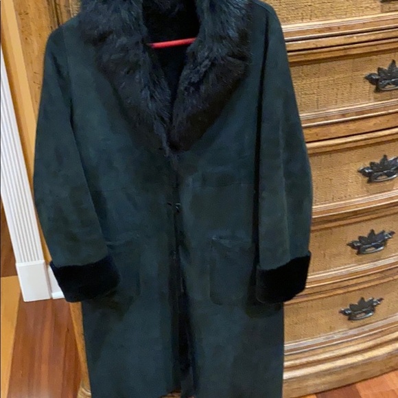 Leather Shearling Coat with fur collar - Picture 1 of 6